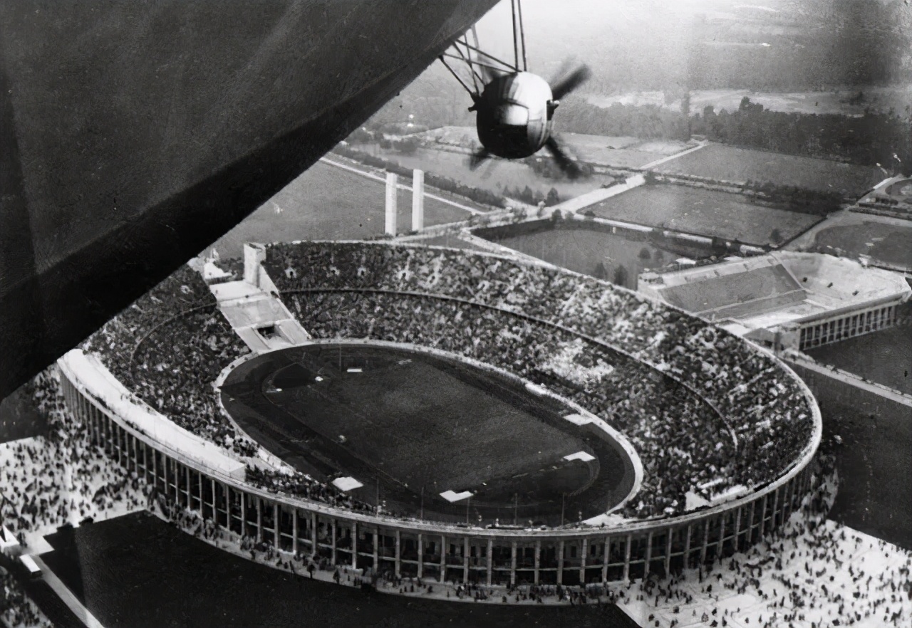 「灯塔通讯」圣火与假火炬手