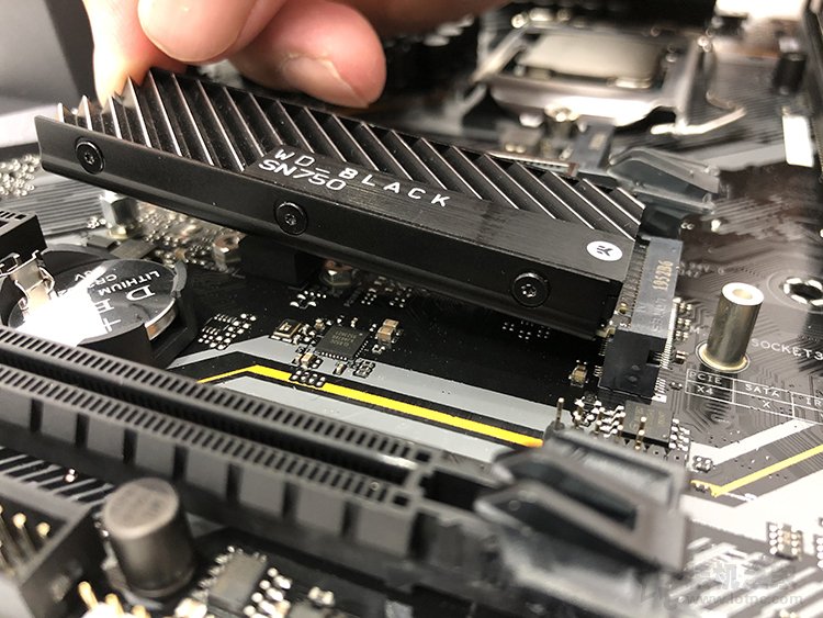 自己组装电脑主机步骤图解,组装电脑自己怎么组装