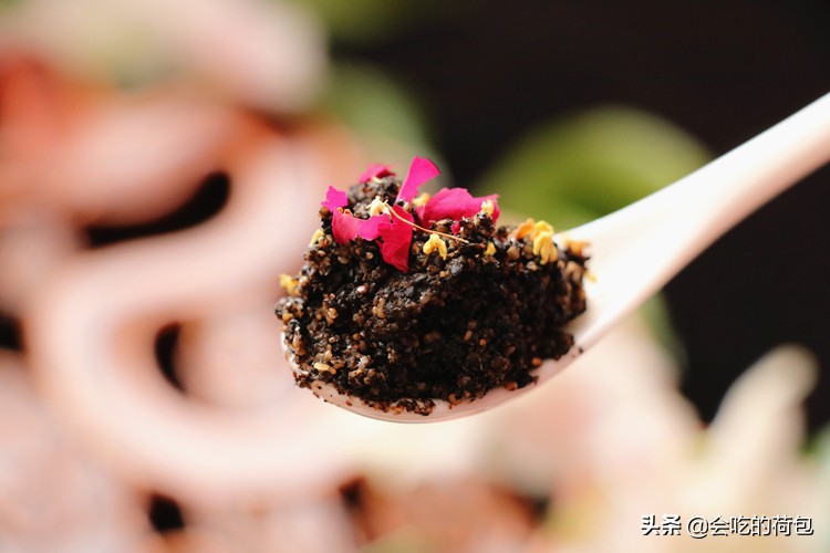 奶奶最爱的黑芝麻养生吃法,黑芝麻简单吃法宝宝