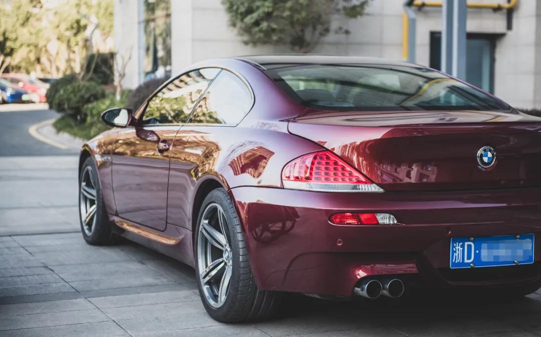 你以为宝马都是一个样的车吗,如果宝马也有超跑会是什么样