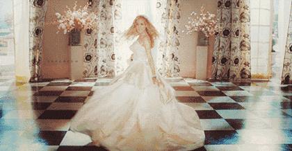 昆凌唐嫣谁漂亮,昆凌婚纱和baby婚纱