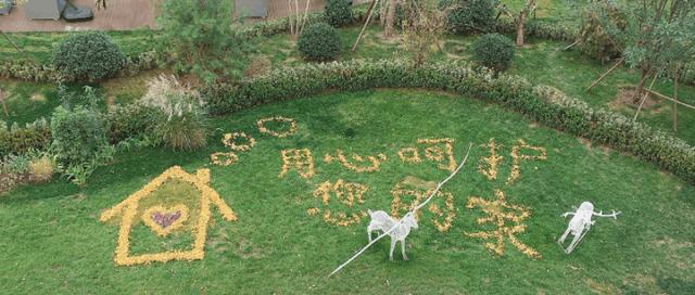 济南龙湖春江郦城值不值得买,济南龙湖春江郦城交付大堂