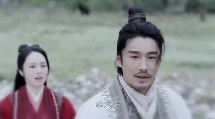 董璇和小11岁的男明星,董璇胡军