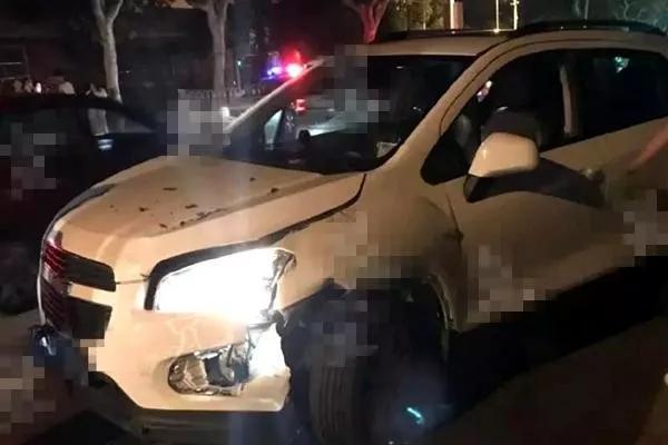 跑狐周记|北大博士半天走98800步惹争议波马慈善筹款创新高