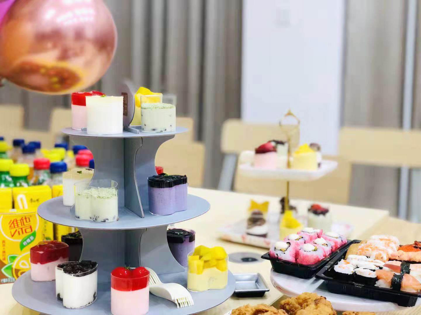 智联信通第三季度生日会暨一线生产员工暖心关怀行动圆满举行