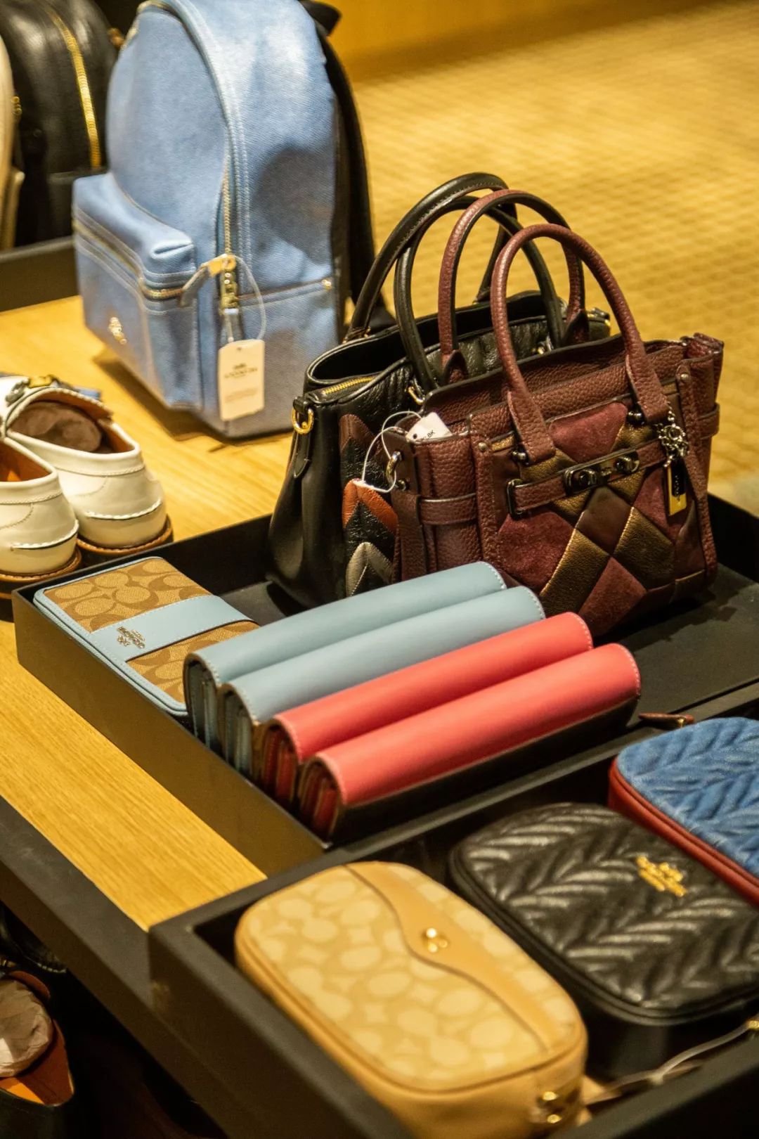 兰州砂之船奥莱官网,砂之船兰州奥莱购物指南