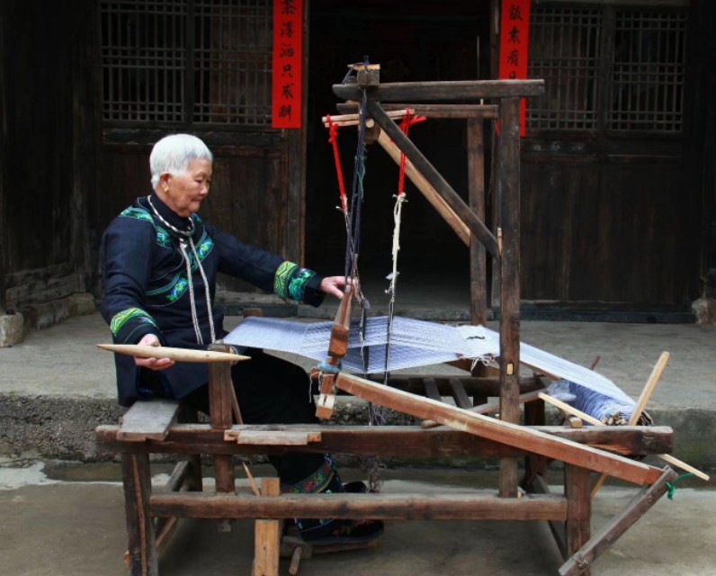 特别喜欢棉麻衣服,夏天为什么喜欢穿棉麻衣服