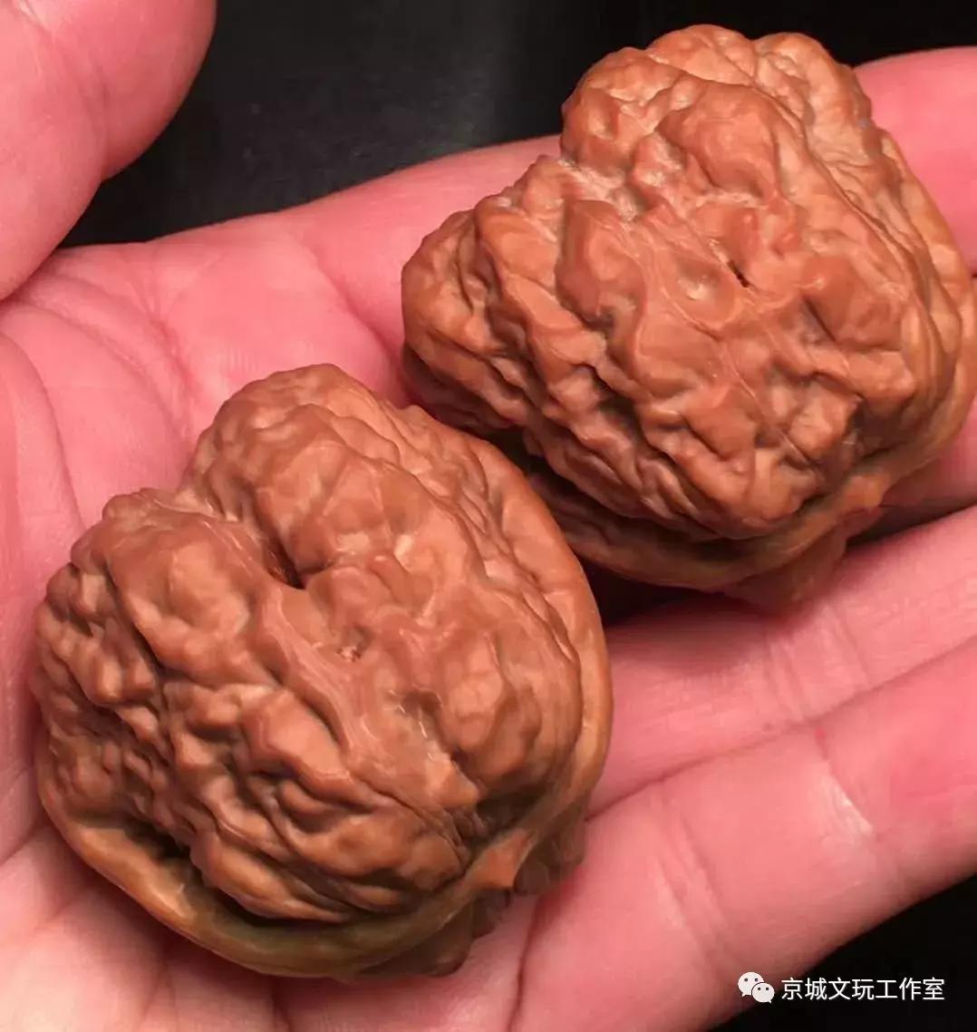 文玩核桃贵贱有何区别,文玩核桃的贵贱