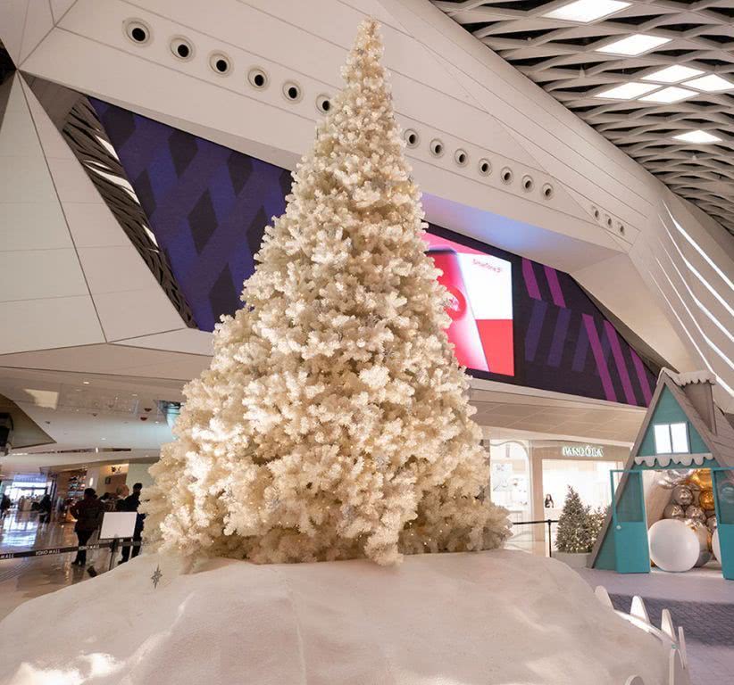 香港巨型圣诞树,香港圣诞树旅游攻略