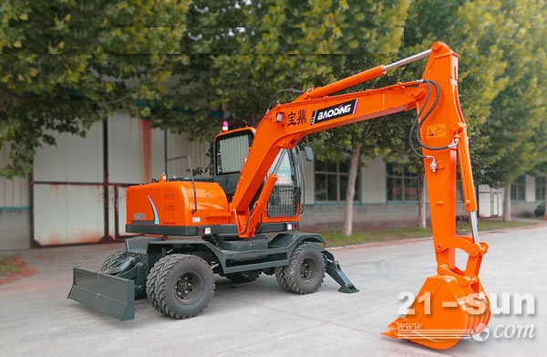 轮式挖掘机跟履带挖掘机的优缺点,履带和轮式一体挖掘机