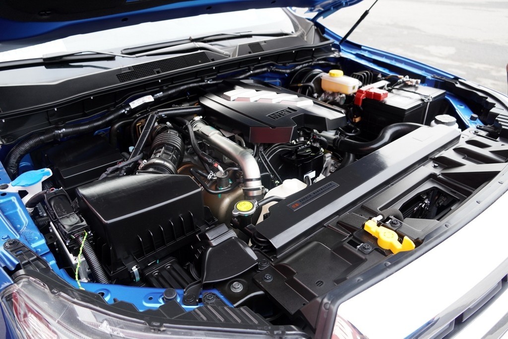 最新款东风日产锐骐6试驾,全新一代郑州日产锐骐6顶配图片