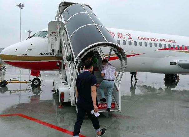 一架飞机要多少钱呀,一架飞机要多少人民币