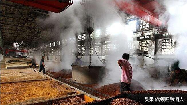 酱香型白酒喝着发酸是怎么回事,白酒为什么放时间长了发酸