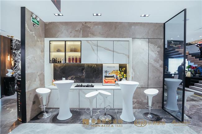 蒙娜丽莎瓷砖大板体验中心,蒙娜丽莎大板体验店