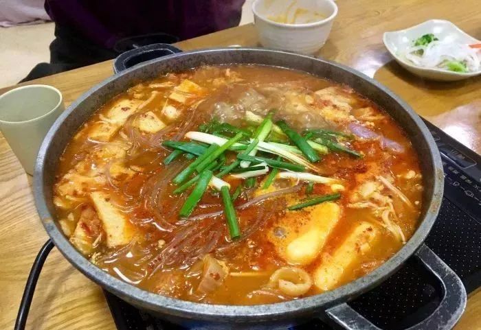 南宁15家老字号餐饮美食,南宁特色美食招牌菜