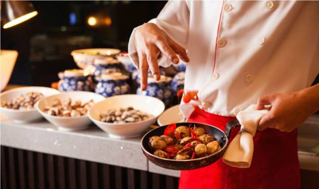 重庆观音桥希尔顿逸林酒店,重庆观音桥99元吃火锅