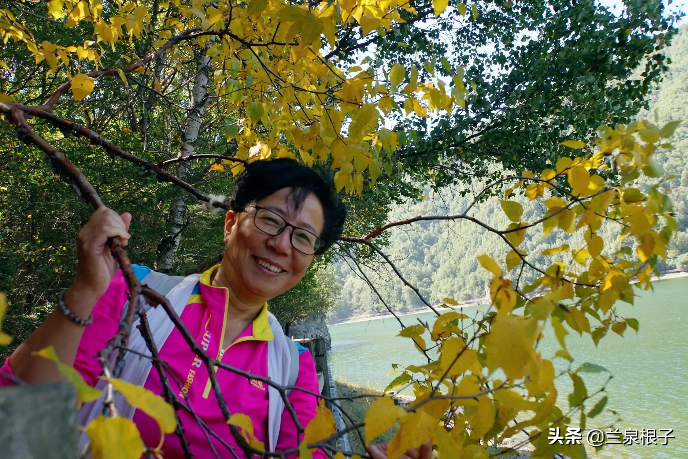 秋日之旅旅游攻略,秋日自驾游视频