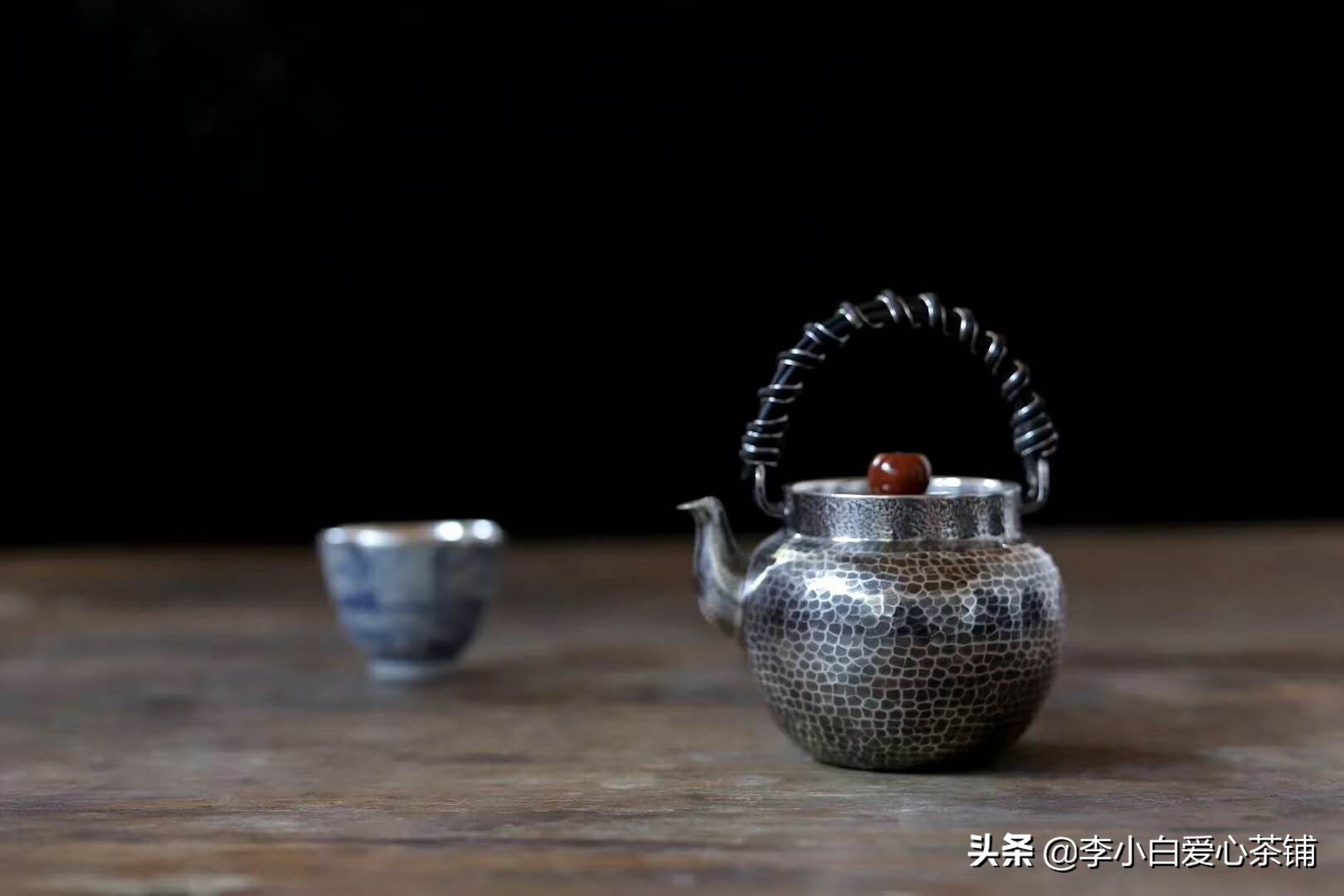 银壶煮茶的好处与坏处,银壶的知识大全