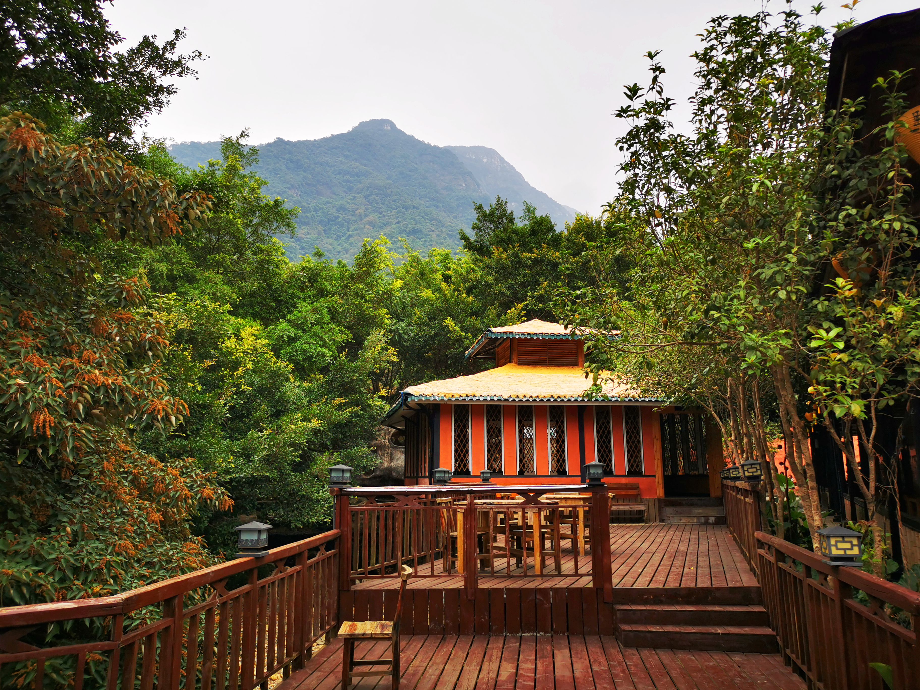 英德天门沟九州驿站套餐,英德九州驿站树上温泉