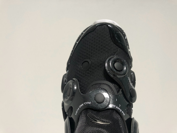 你没见过的安踏!走秀款曝光:中底霸气,系带方式新奇,霸气侧漏