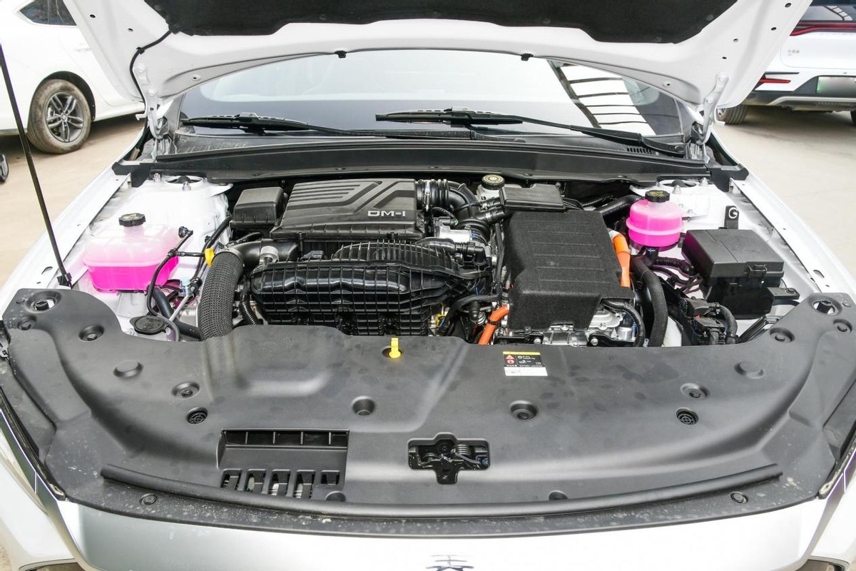 十万左右性价比高的车型推荐一下,十万左右最具性价比的车型