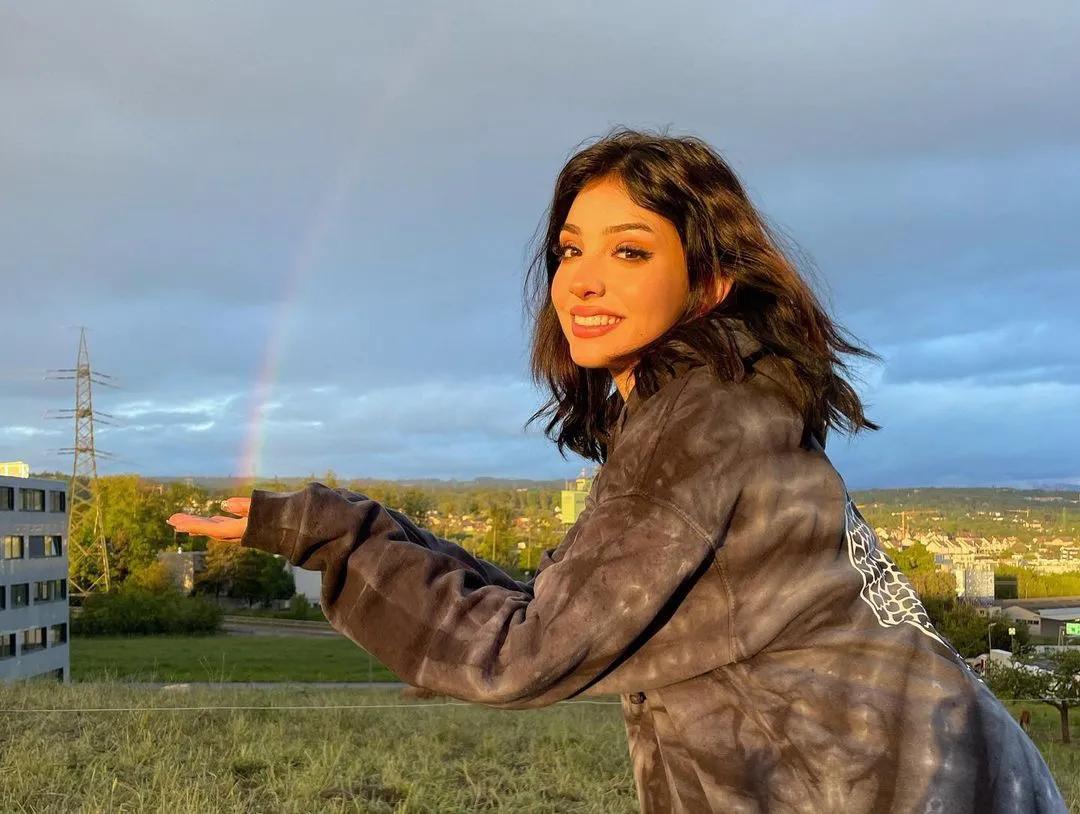 射箭瓦伦蒂娜哥伦比亚,瓦伦蒂娜射箭运动员图片