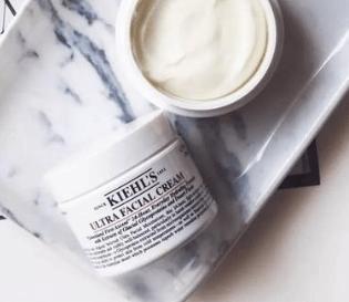 日常补水滋润面霜推荐哪款好一点,补水控油保湿的面霜