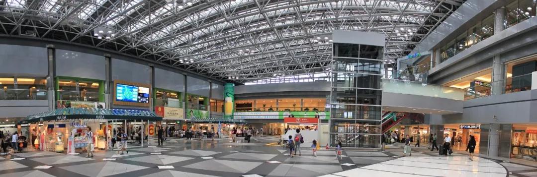 一条让你经历四季的旅游线路,一条绝美自驾游路线图