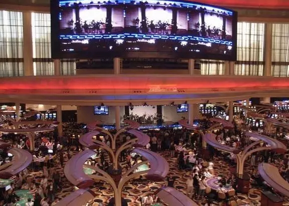 在澳门，豪车接送贵宾客户不稀奇，这家公司又买了架飞机。