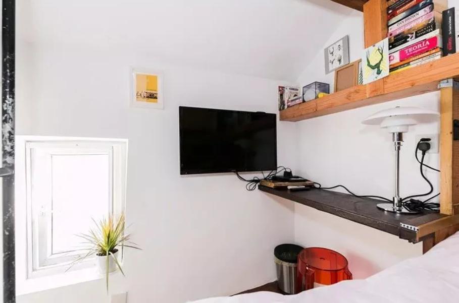 设计师24小时体验18平蜗居,10平米出租屋一个人的生活