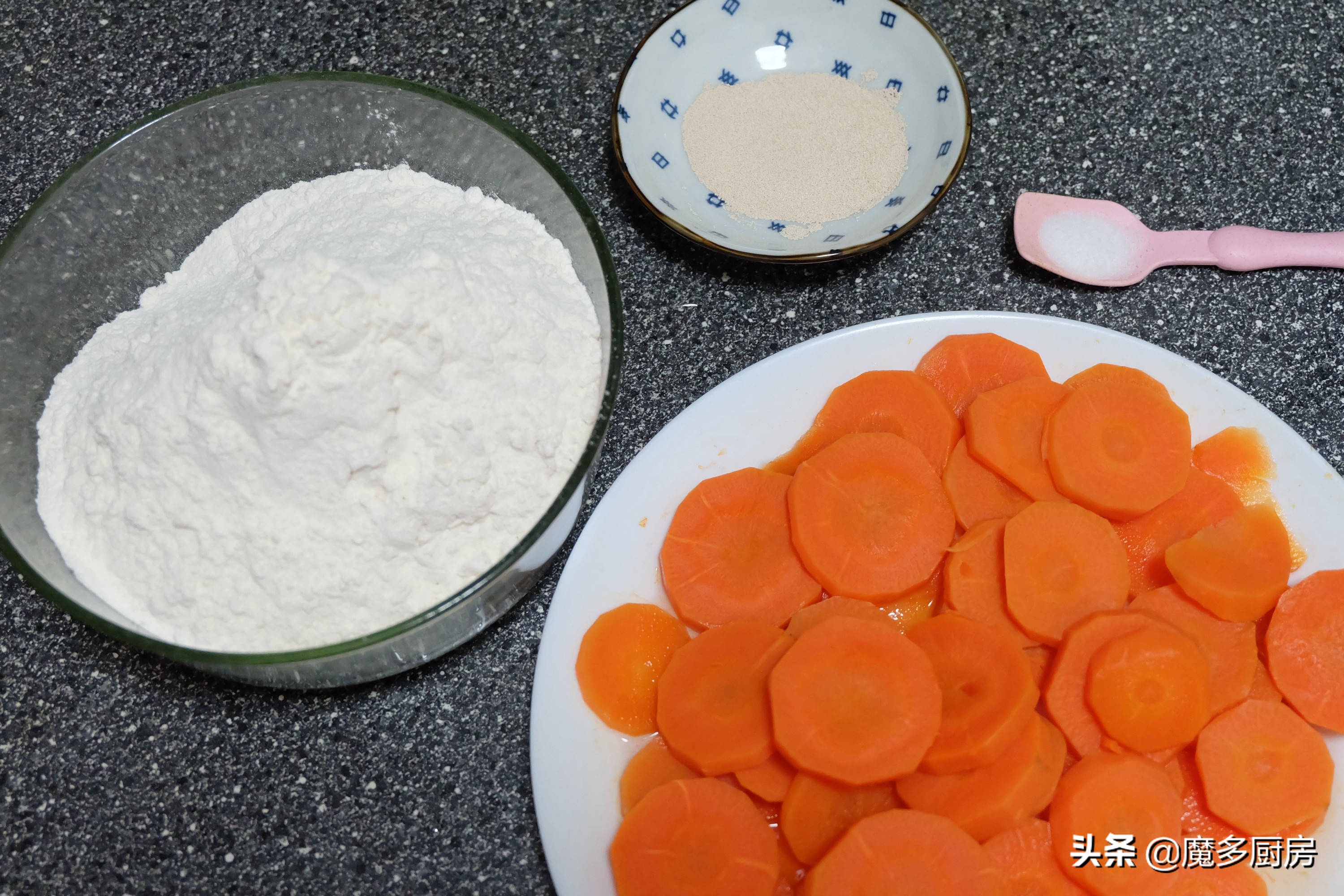 不用牛奶不要鸡蛋的面包,不放牛奶黄油的面包