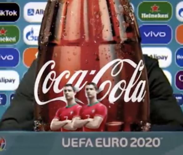 c罗被扔可口可乐视频,c罗被可口可乐移开