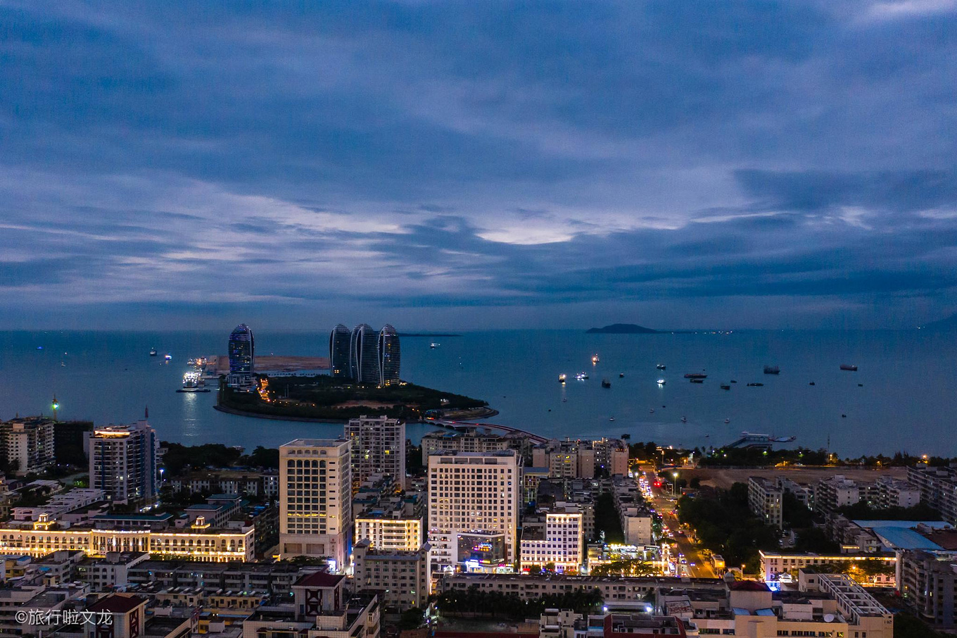 三亚的清晨和晚上,三亚的黄昏美不胜收