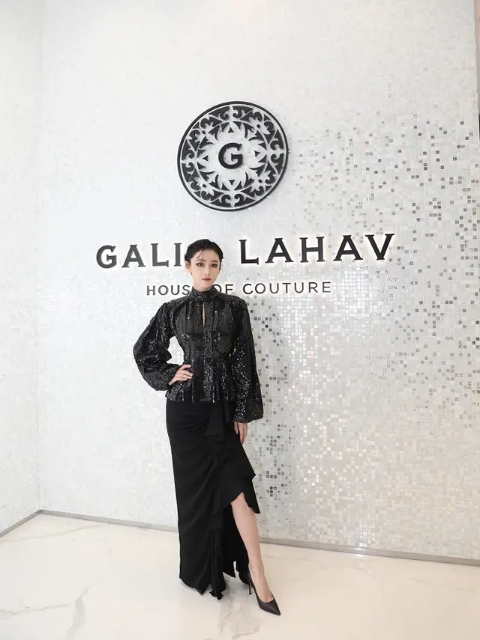 羊绒大衣穿搭30岁女士气质穿搭,羊绒大衣穿搭40岁女士气质穿搭