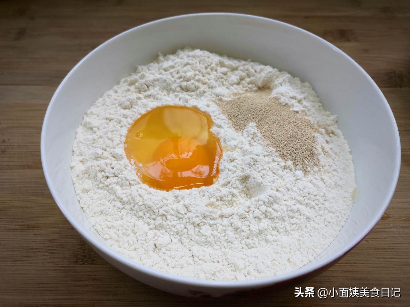 家庭炸油条不使用泡打粉怎么香酥,炸油条用小苏打不加泡打粉可以吗