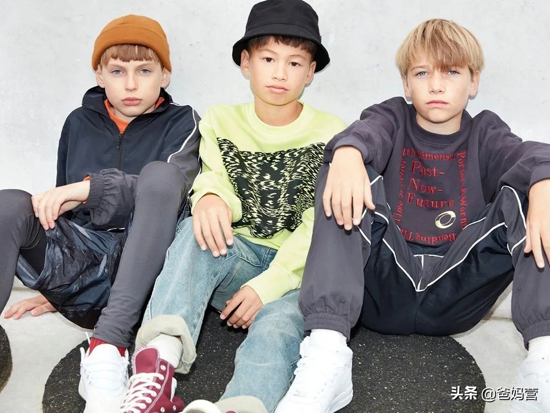 安吉丽娜朱莉有多爱她母亲,安吉丽娜朱莉爱小孩