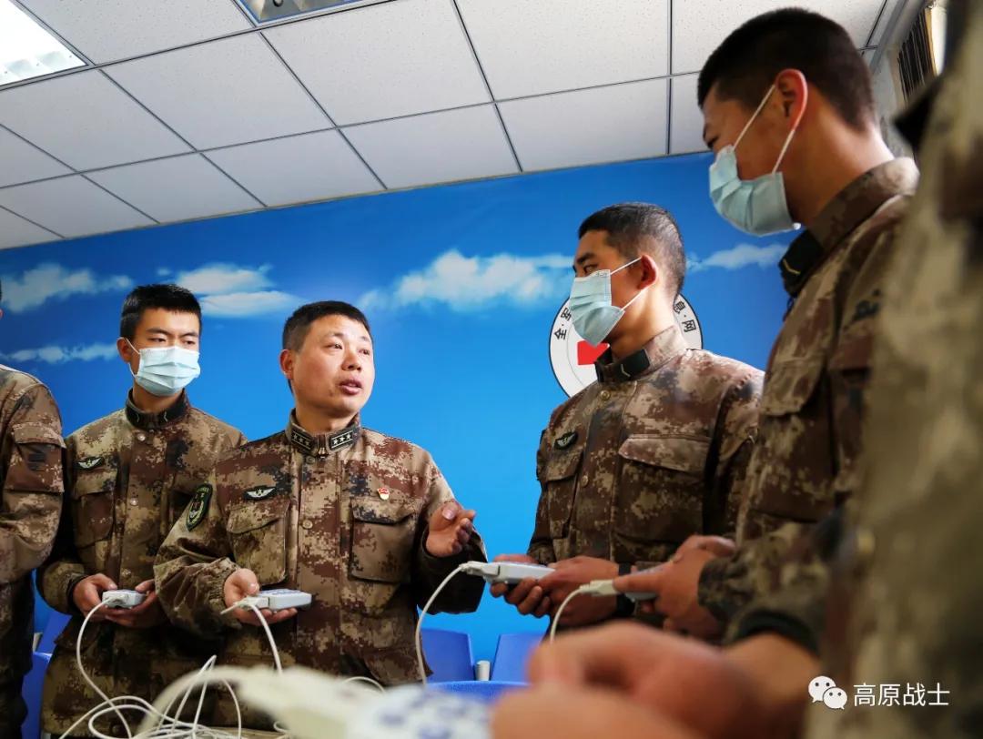 建功基层好军医丨白衣执甲，守望“生命禁区”