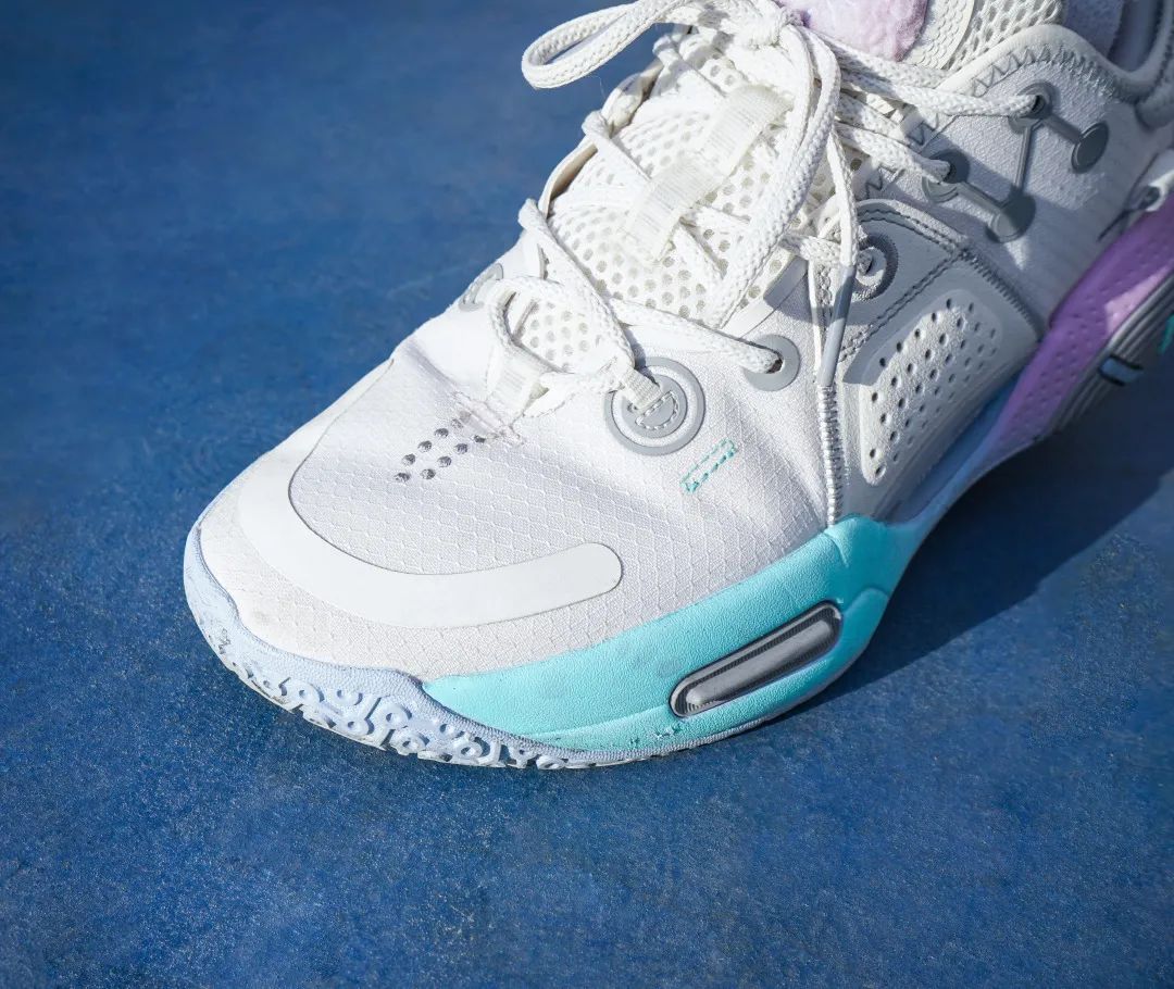 李宁全城9青年版有啥区别,李宁韦德之道全城9棉花糖