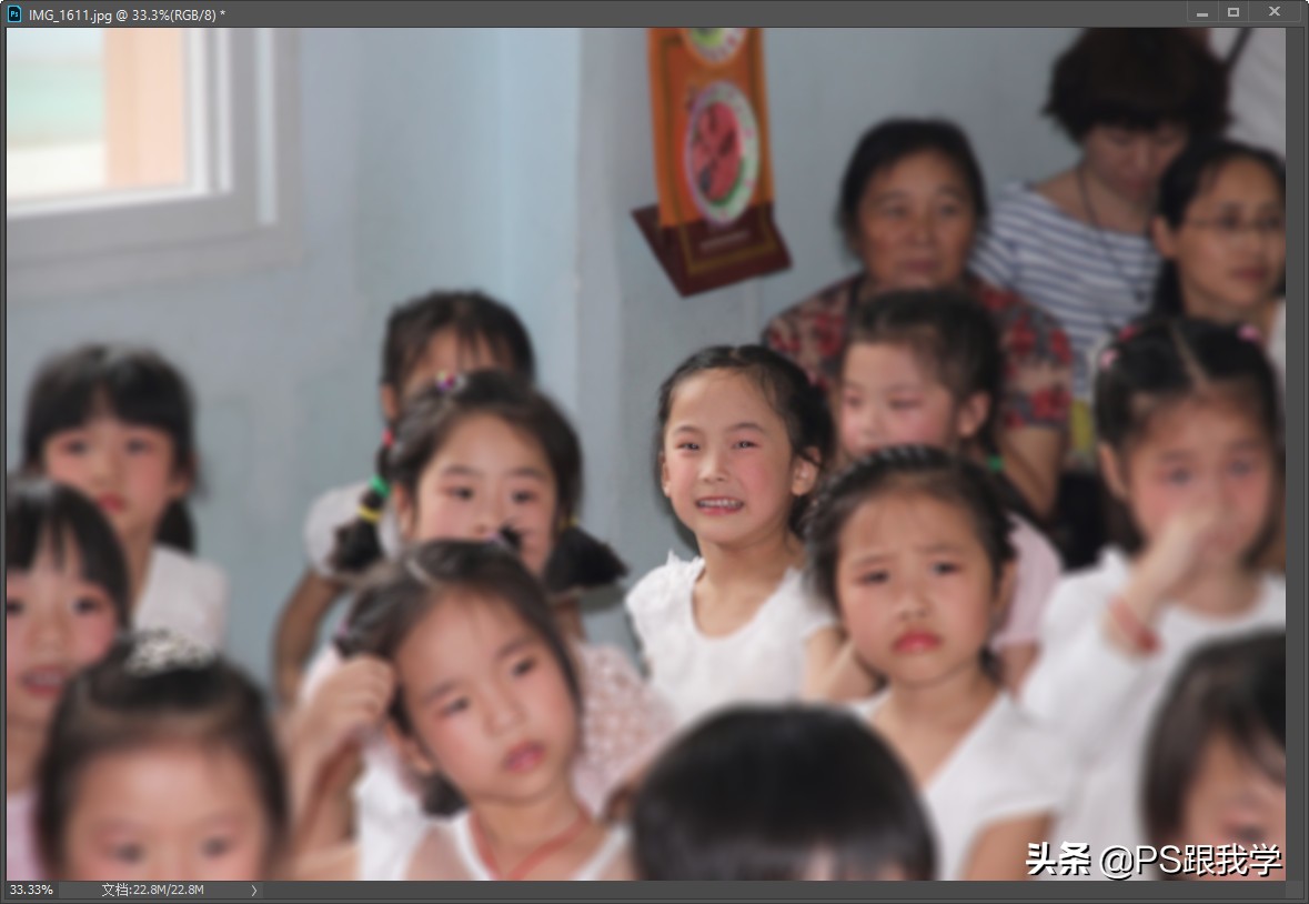 ps人像模糊照片怎么修复清晰,照片逆光人物太模糊怎么办