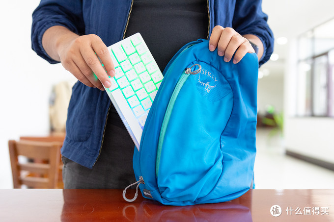 双模互联，极致便携：酷冷至尊SK621矮轴机械键盘体验