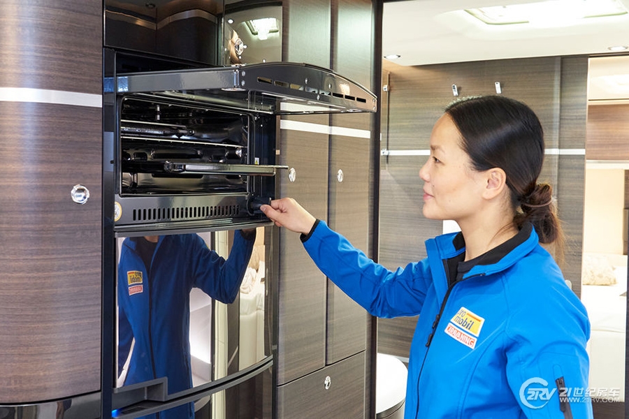 依维柯a型房车二手车,依维柯可拓展房车推荐20-30万左右