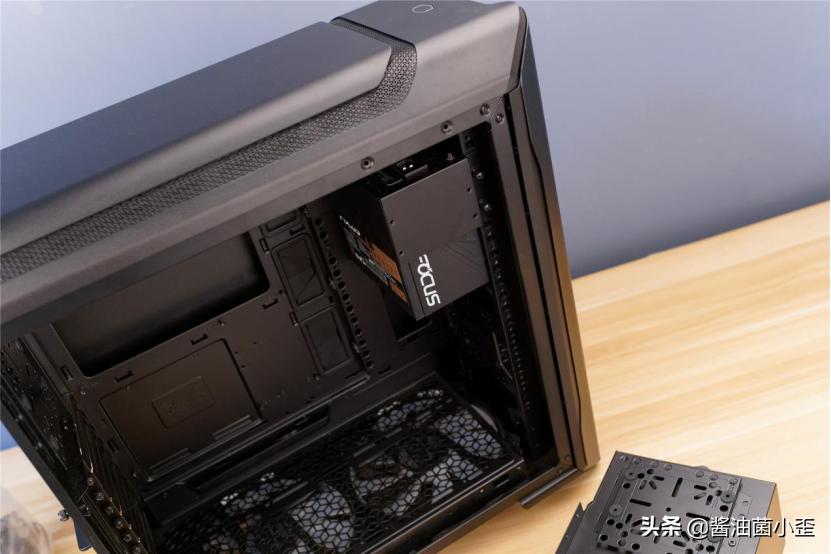 rtx30608g显卡影驰,显卡影驰rtx3090金属大师