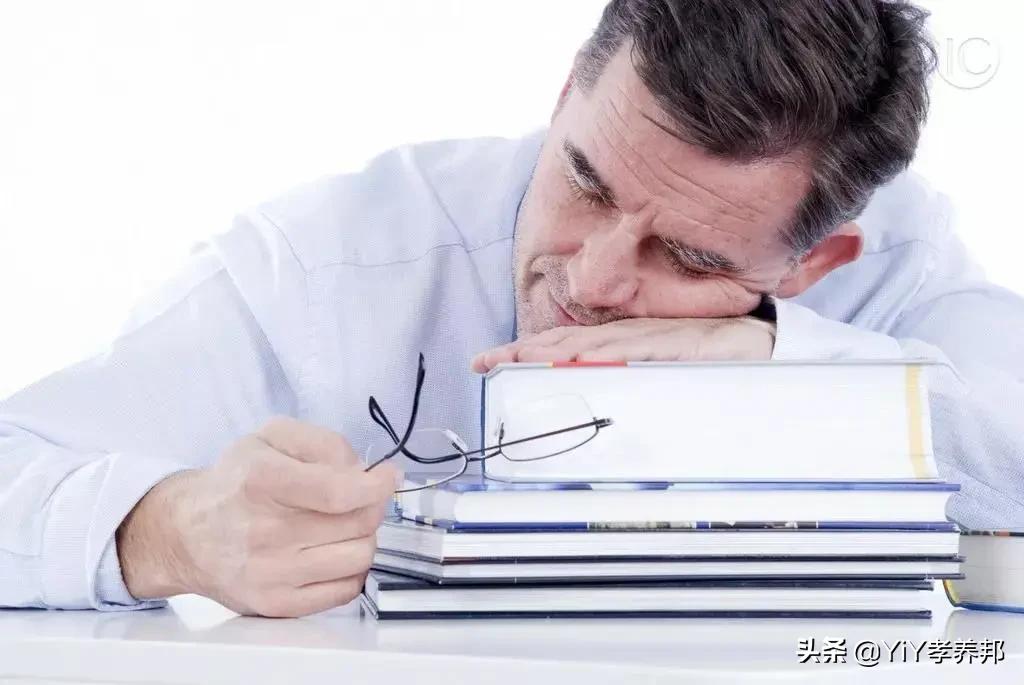 好困呀想睡觉了怎么回事,春天到了每天都困怎么办