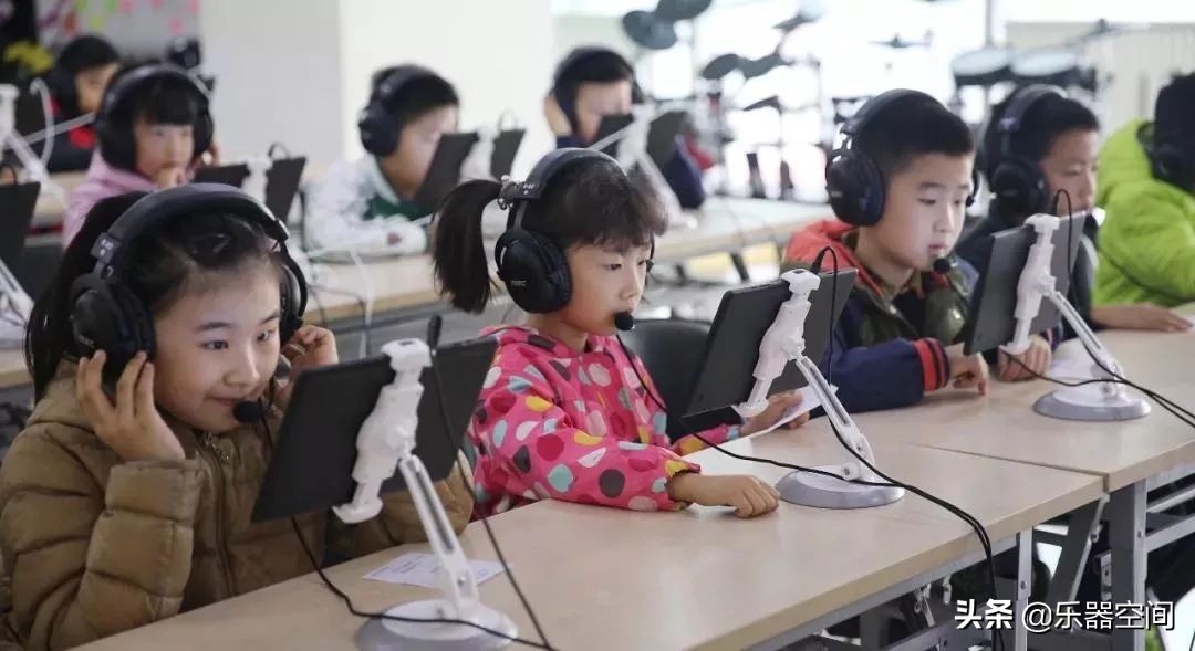 罗兰钢琴考级培训入门零基础,罗兰吉他考级培训入门零基础