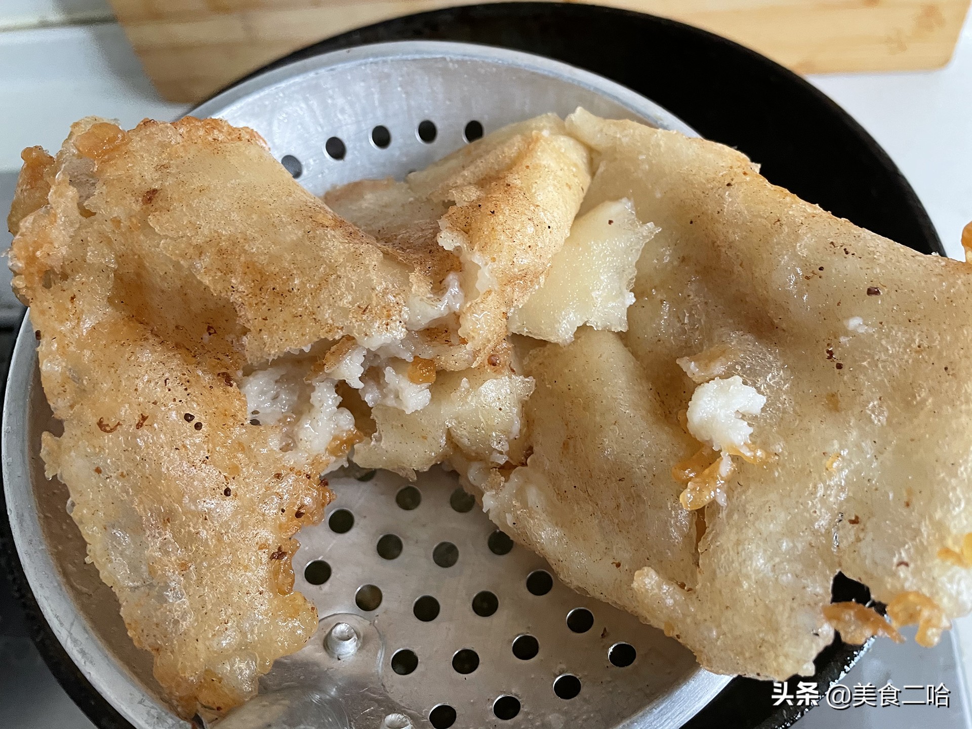 过年炸完的油怎么2次利用,炸东西剩下的老油不要倒掉了