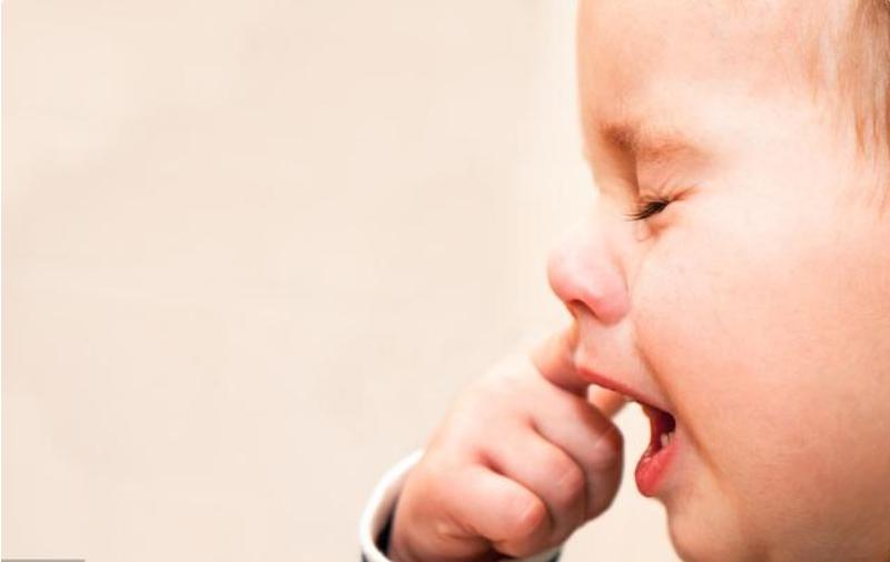 八个月婴儿鼻塞流鼻涕怎么缓解,两岁宝宝流鼻涕鼻塞怎么缓解