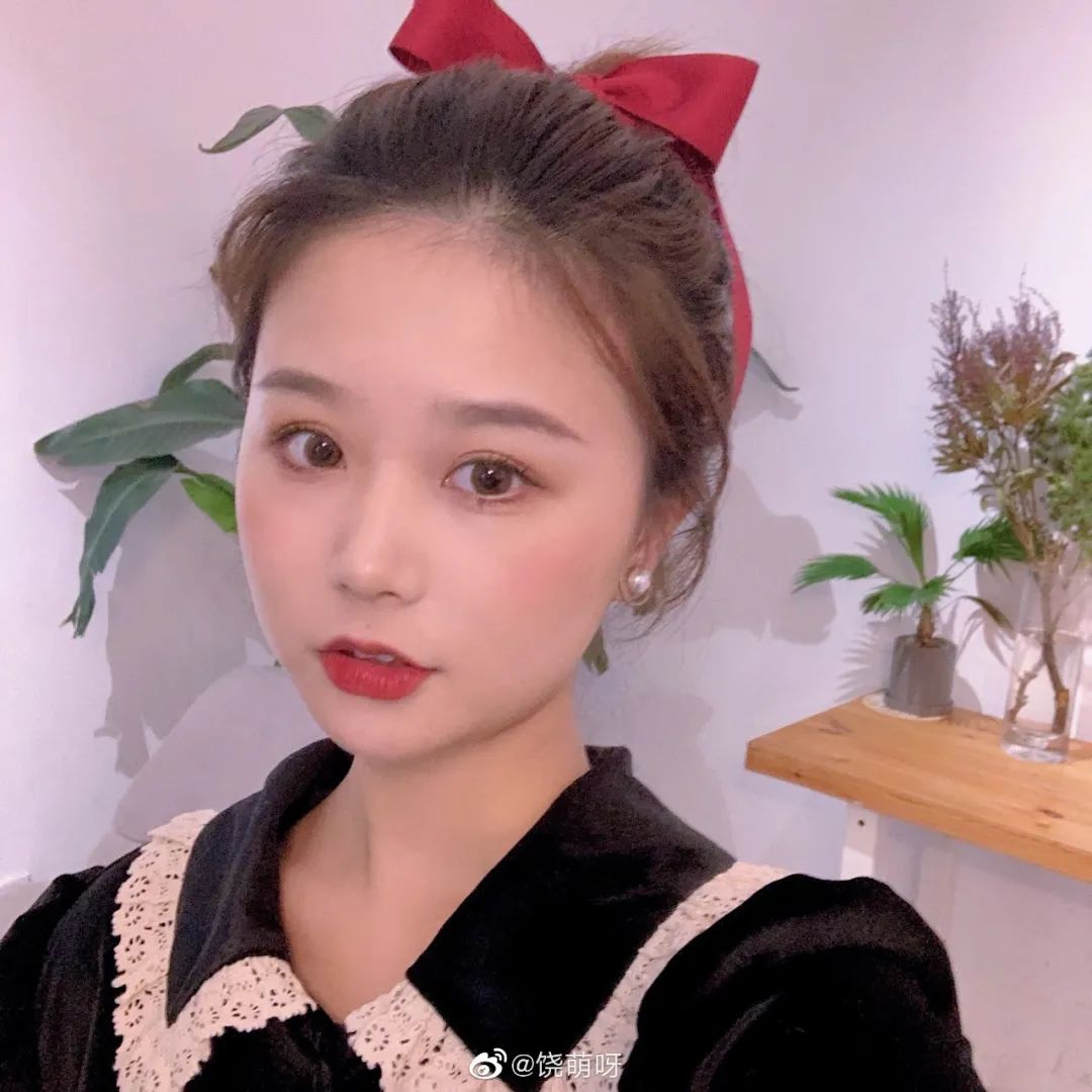 小个子圆脸微胖女生怎么穿,小个圆脸女生怎么穿显高