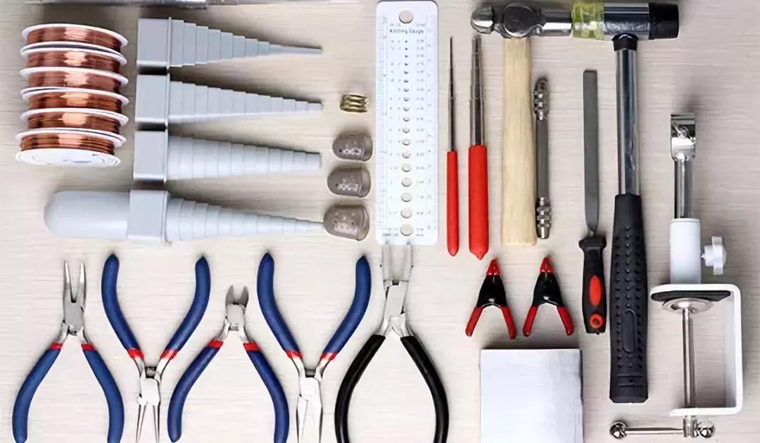 传统手工绕丝首饰教程,自己做古代的首饰简单方法教程