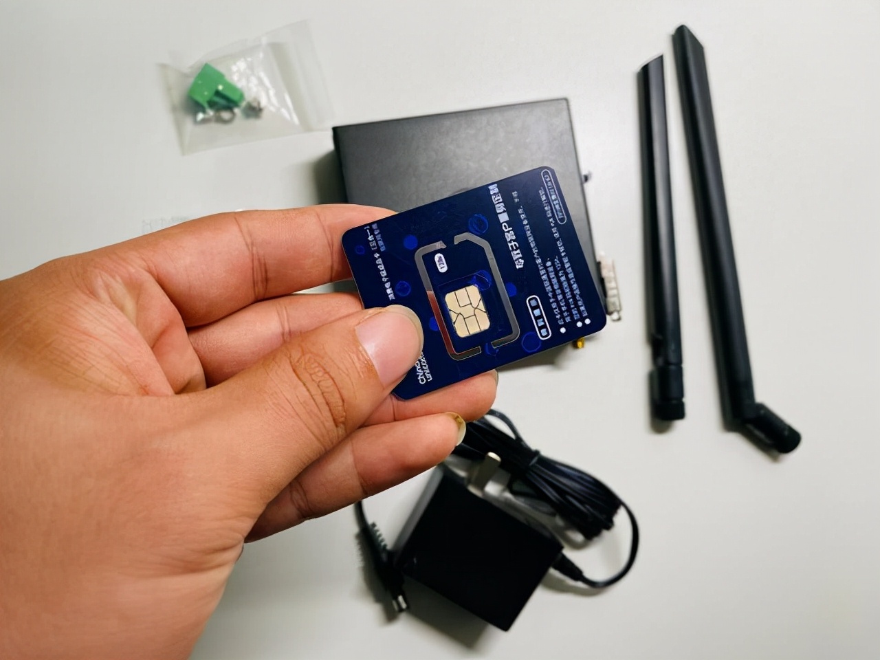 贝锐蒲公英路由器r300a设置教程,蒲公英r300a和普通路由器什么区别