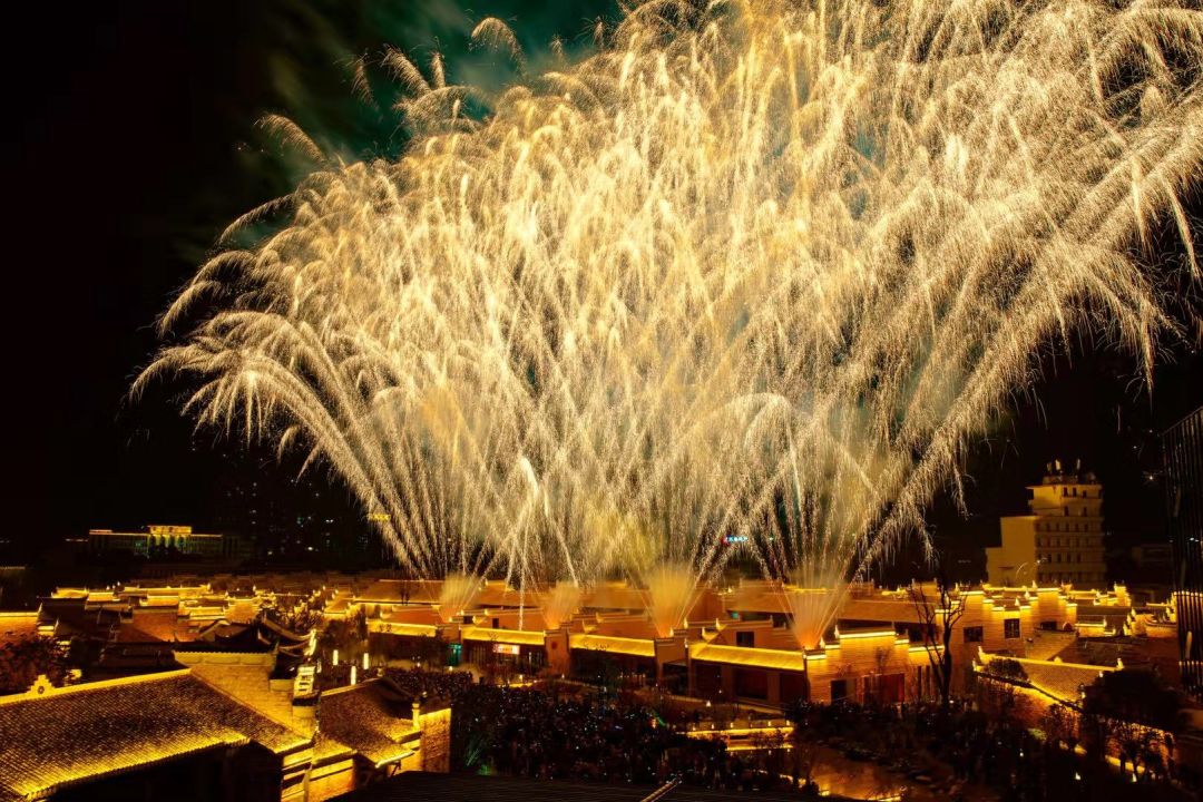 中国万载国际烟花节,中国万载烟花晚会